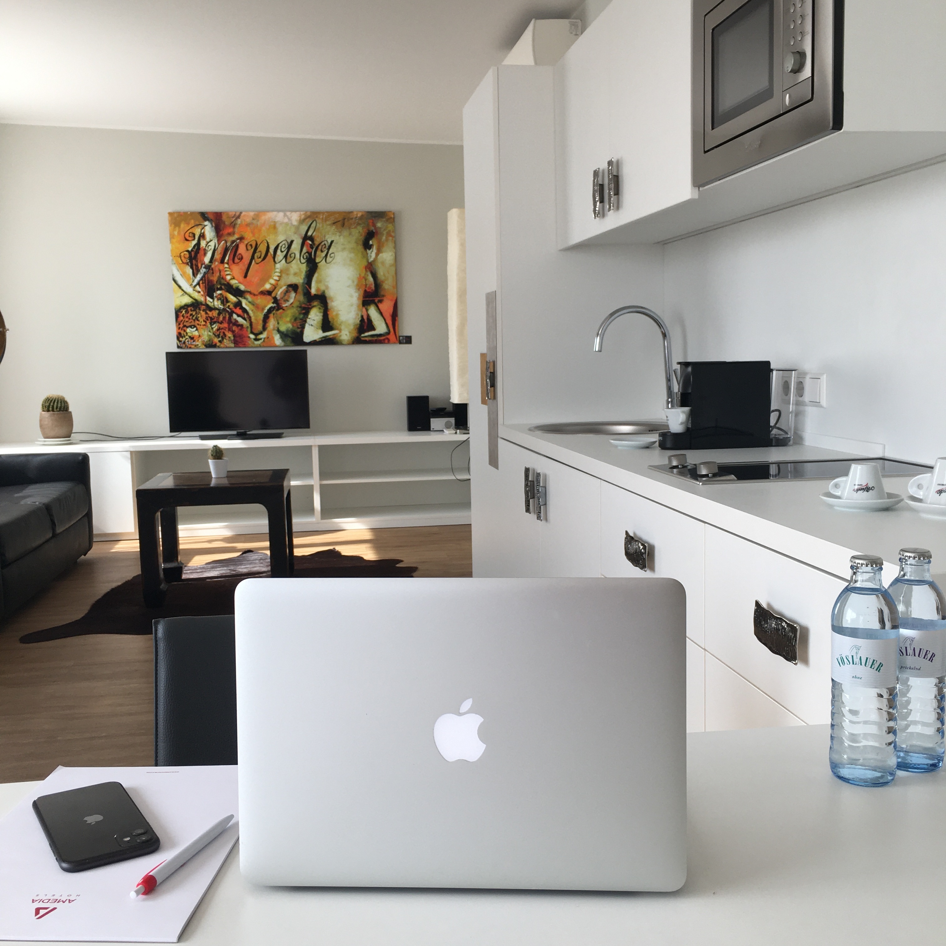 HOMEOFFICE IM HOTEL
